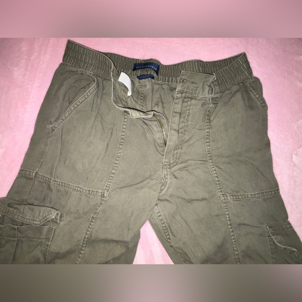 Aeropostale green cargo pants